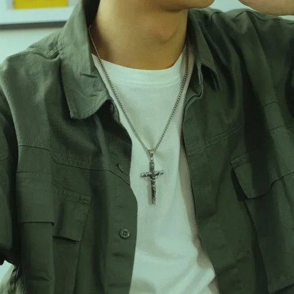 Vintage stainless steel casting Jesus cross pendantnecklace for men - Picture 5 of 7